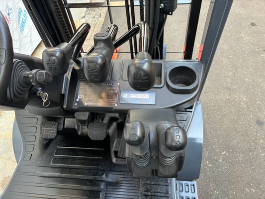 トヨタ 8FG18