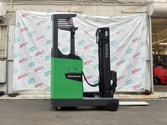 トヨタ 8FBR15