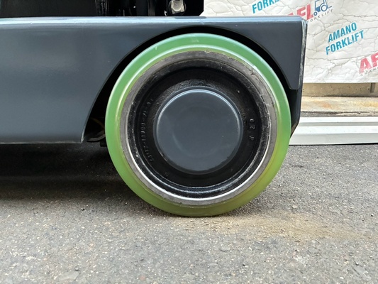 トヨタ 8FBR15