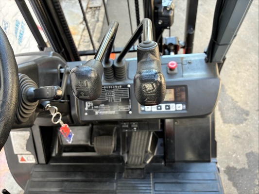 トヨタ 8FBH15