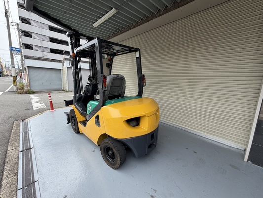 コマツ FG25T-16