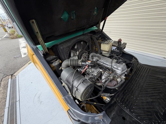 コマツ FG25T-16
