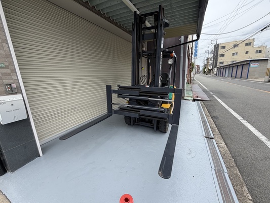 コマツ FG25T-16